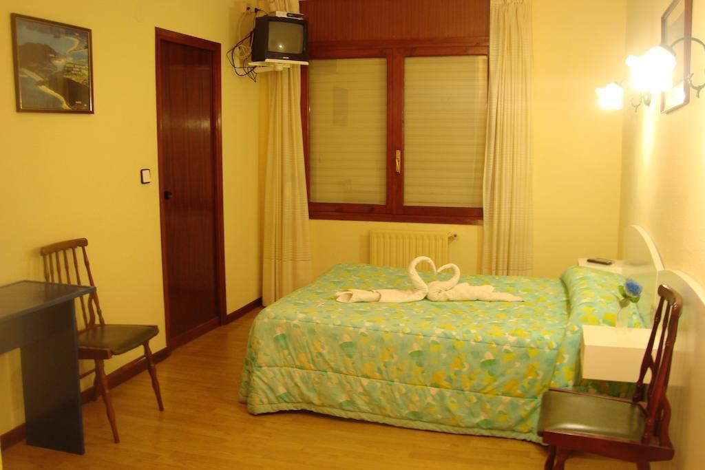 Hotel Costa Cantabra อาร์โกโญส ภายนอก รูปภาพ